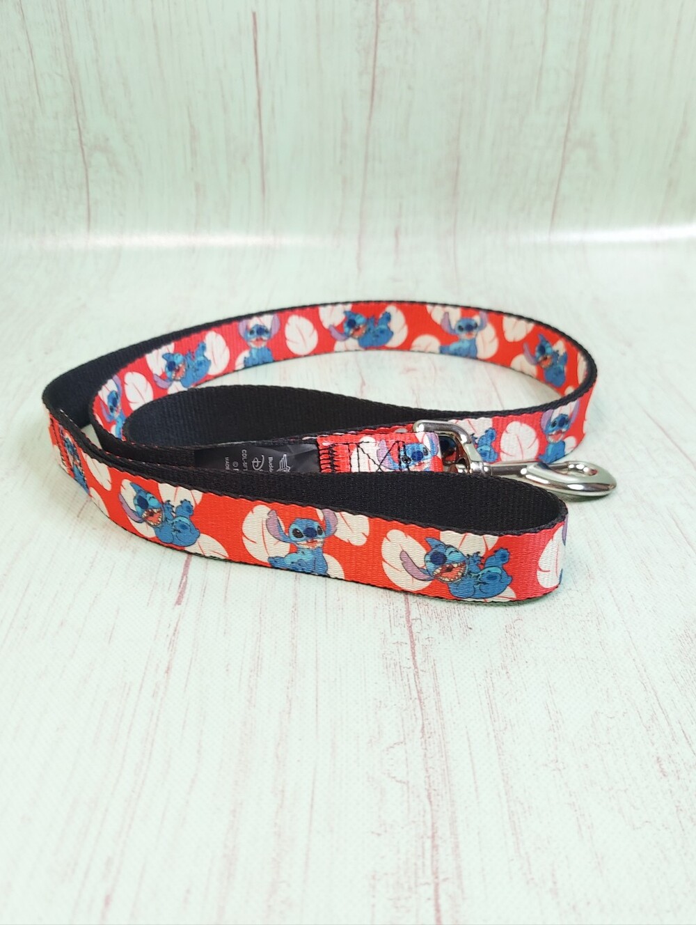 Lilo & Stitch Ohana Printed Dog Leash Red